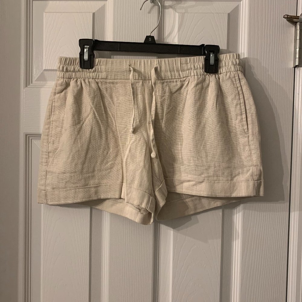 Old Navy Mid-Rise Linen-Blend Shorts - Size Medium